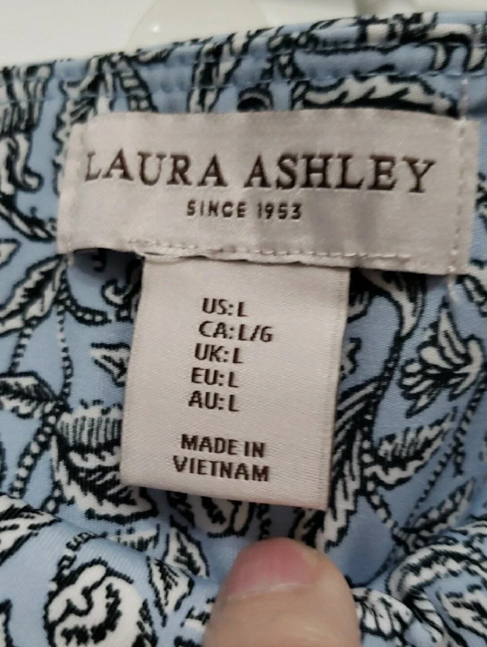 Laura Ashley Blue Floral A-Line Women's Skirt Size Large - Picture 5 of 8
